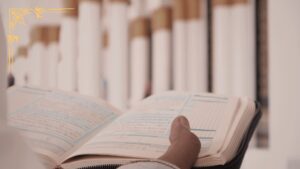 PESAN DAN HIKMAH DALAM SURAH LUQMAN AYAT 17