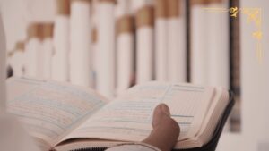 CINTA DAN BENCI : SEBUAH HIKMAH YANG TERSEMBUNYI
