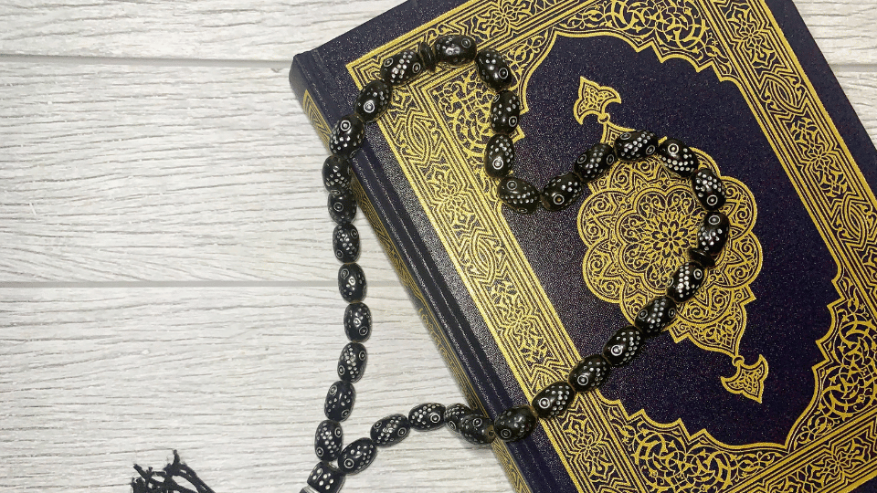 Meneguhkan Tauhid dan Kemuliaan Al-Qur'an